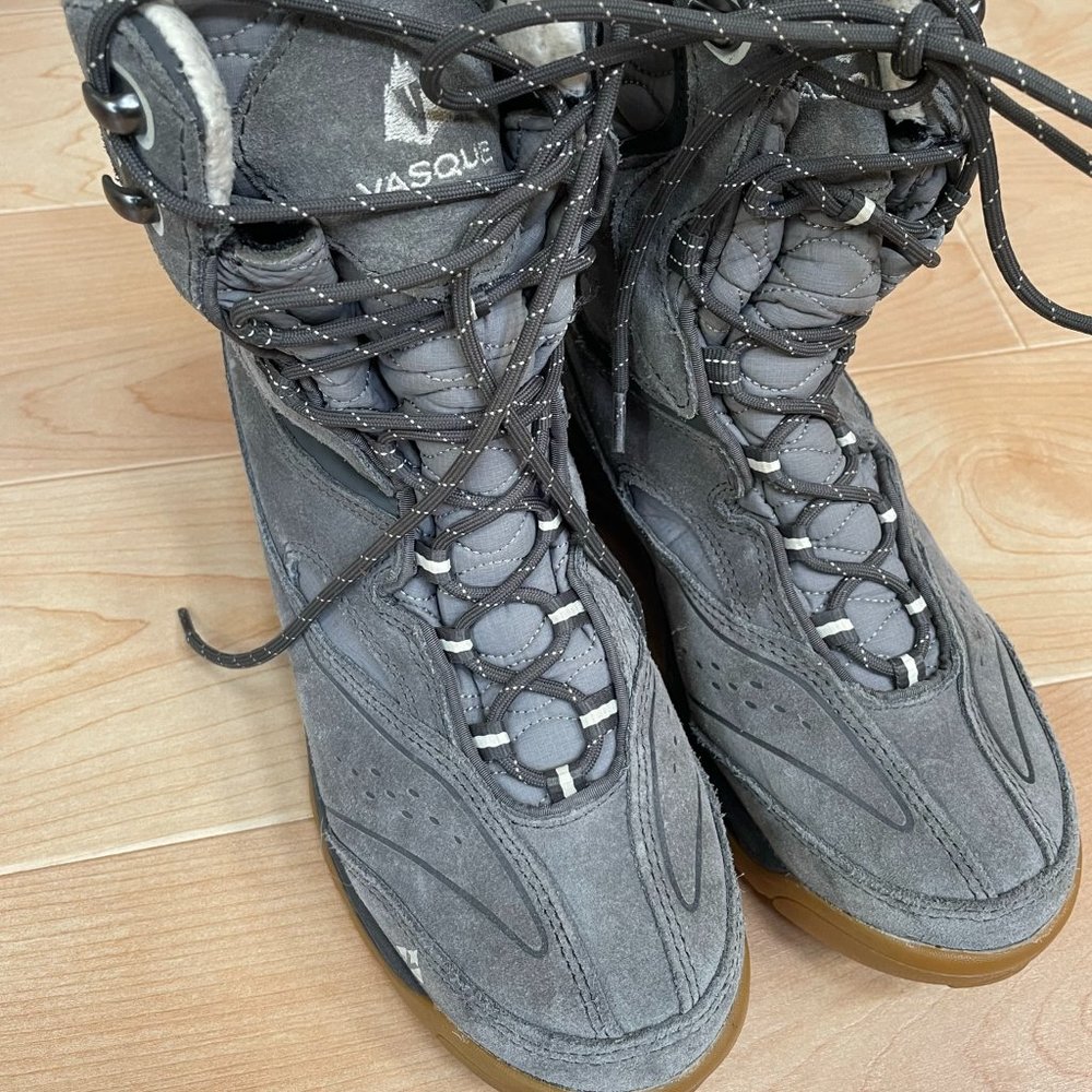 Snow or Hiking Boots Men Size 9
